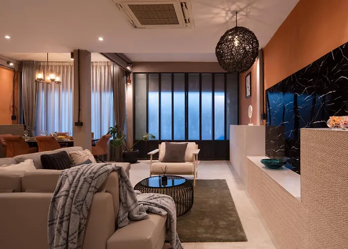 Проживание в семье 35m²thonglor Kingbed/balcony/wifi500mbs/laundry Бангкок