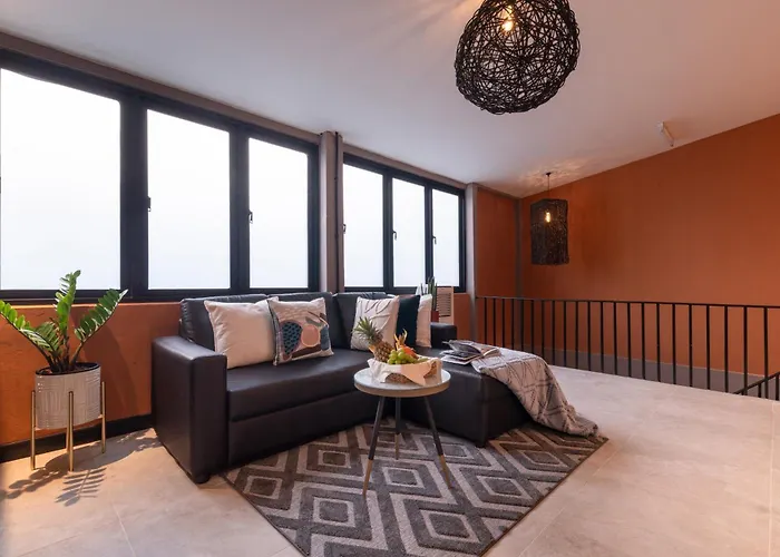 Privat bolig 35m²thonglor Kingbed/balcony/wifi500mbs/laundry *