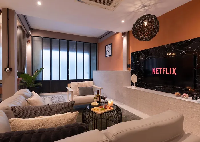 Privat bolig 35m²thonglor Kingbed/balcony/wifi500mbs/laundry