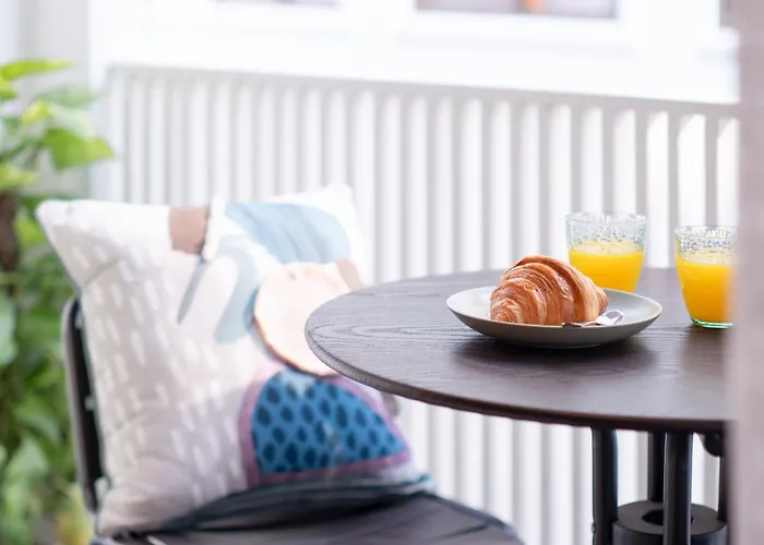 35m²thonglor Kingbed/balcony/wifi500mbs/laundry Privat bolig Bangkok